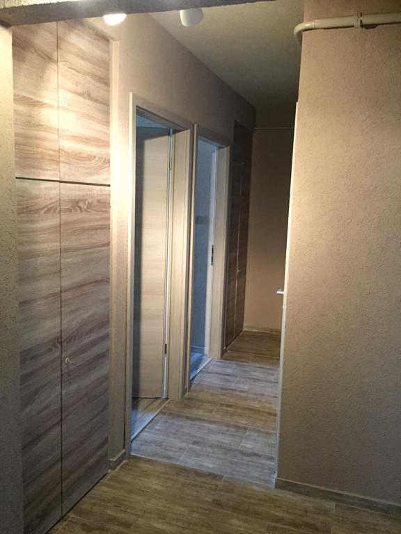 Belvarosi Deluxe Apartman Байя Екстериор снимка