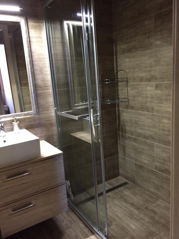 Belvarosi Deluxe Apartman Байя Екстериор снимка